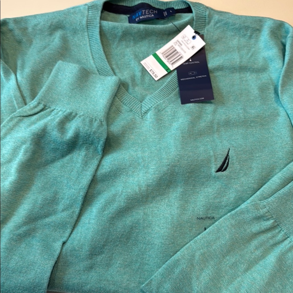 Men’s Nautica  V-Neck Sweater Soft Knit in Mint . Sz Large - Picture 3 of 3